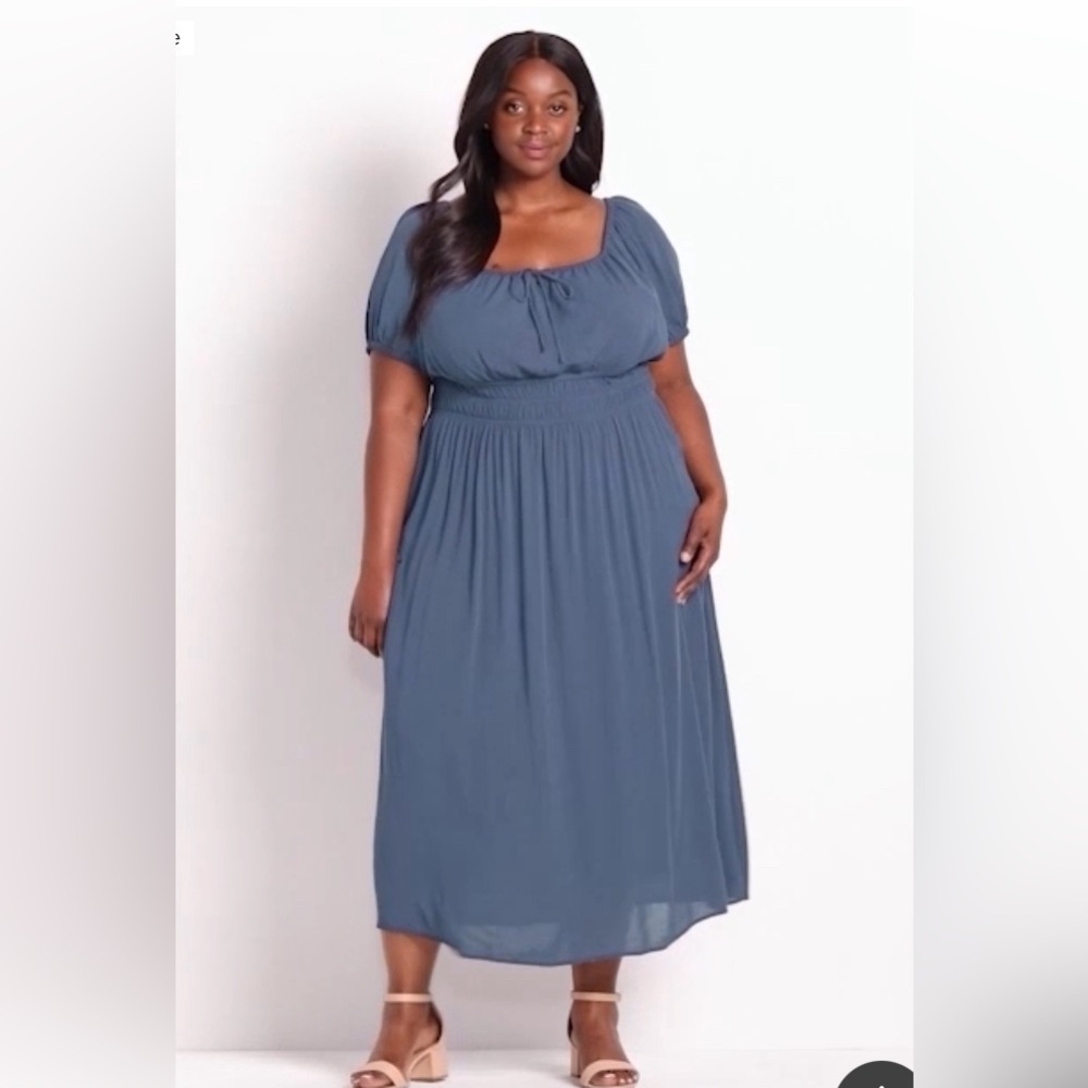 Lane Bryant Gauzy Boho Maxi Dress Size 14 Midnight Blue Puff Sleeves Smocked